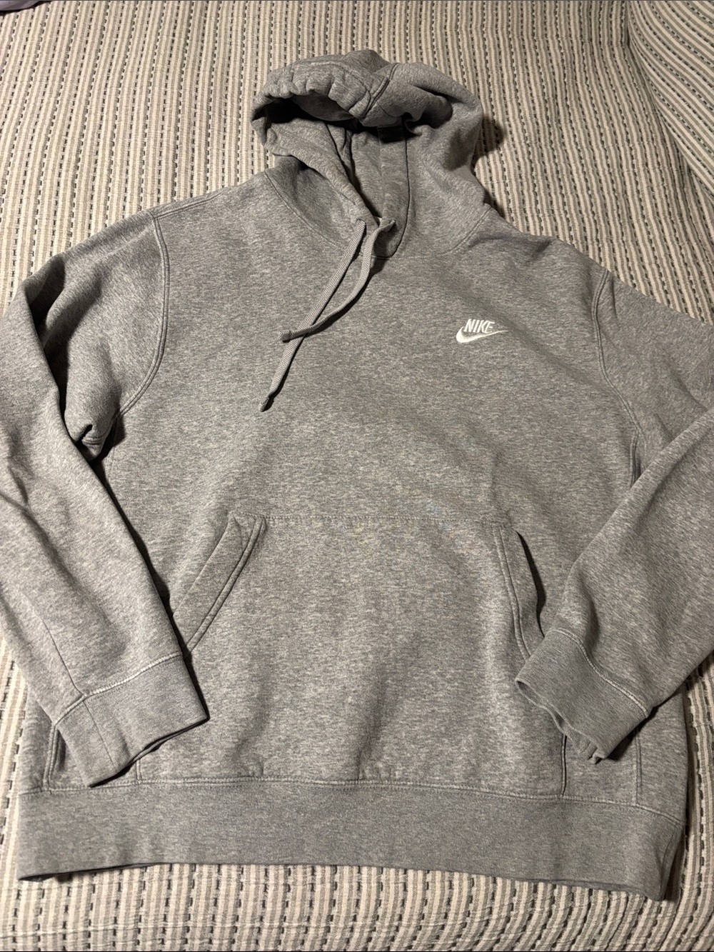 Nike club fleece hoodie Heather Gray Pullover, White Swoosh